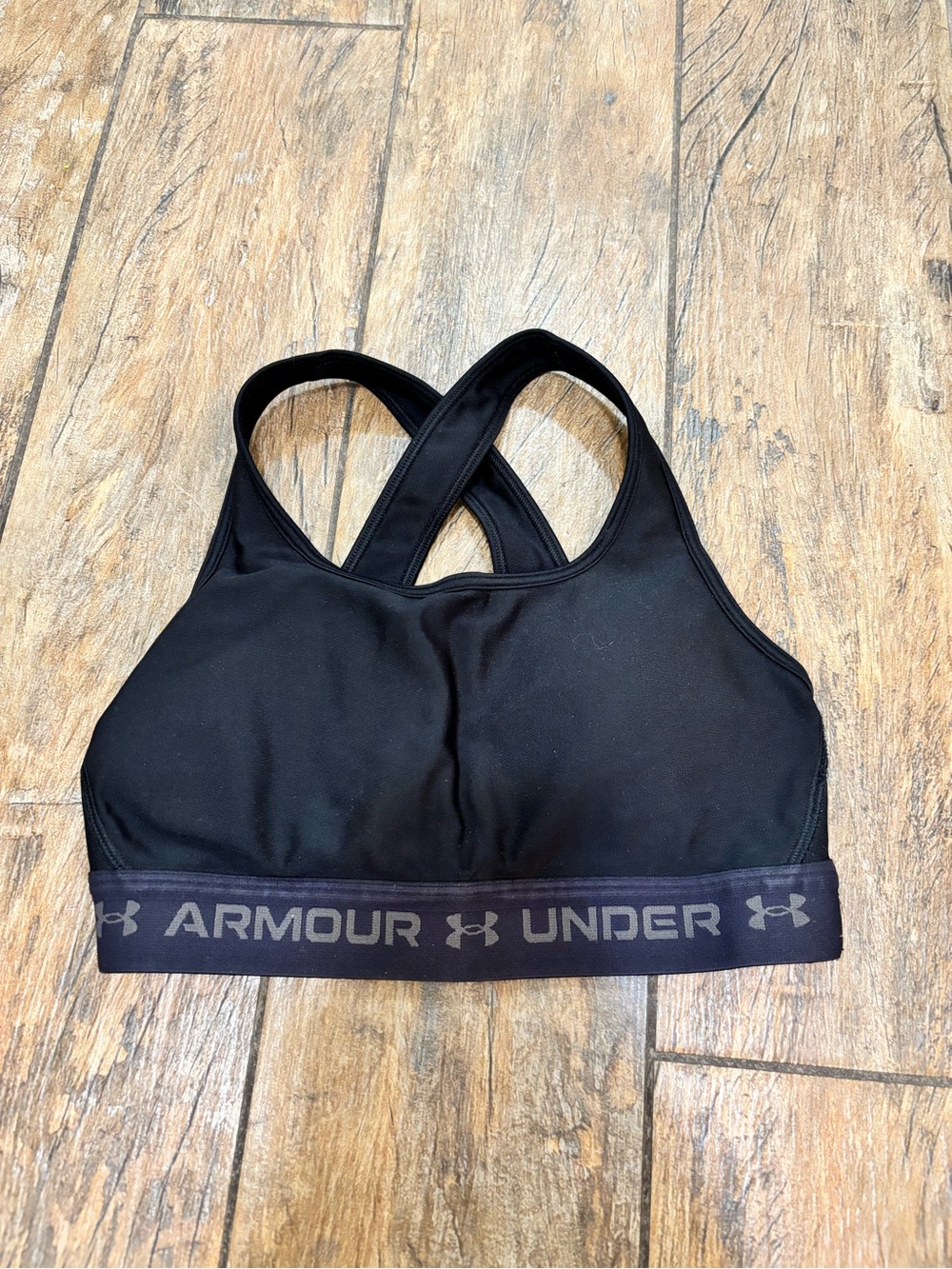 Under Armour Black Cross-Back Performance Sports Bra with Branded Band